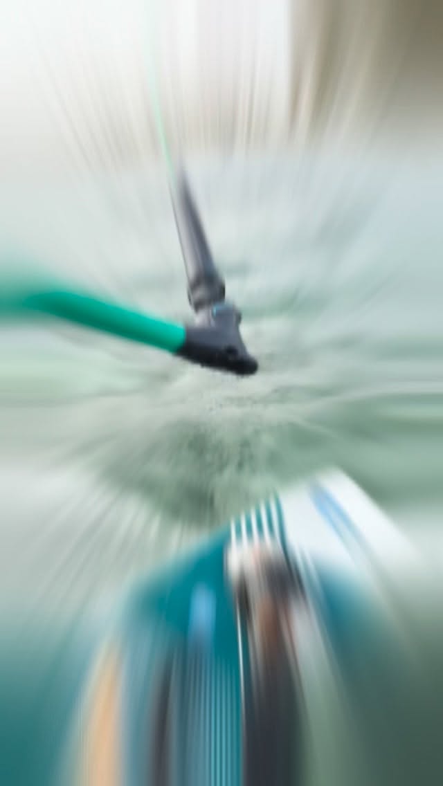 OUR FUN ZONE IS ALWAYS THE KITE BUBBLE 🪁

#kite #kitesurfers #kitesurfing #surfers #sharm_el_sheikh #sharm #egypt